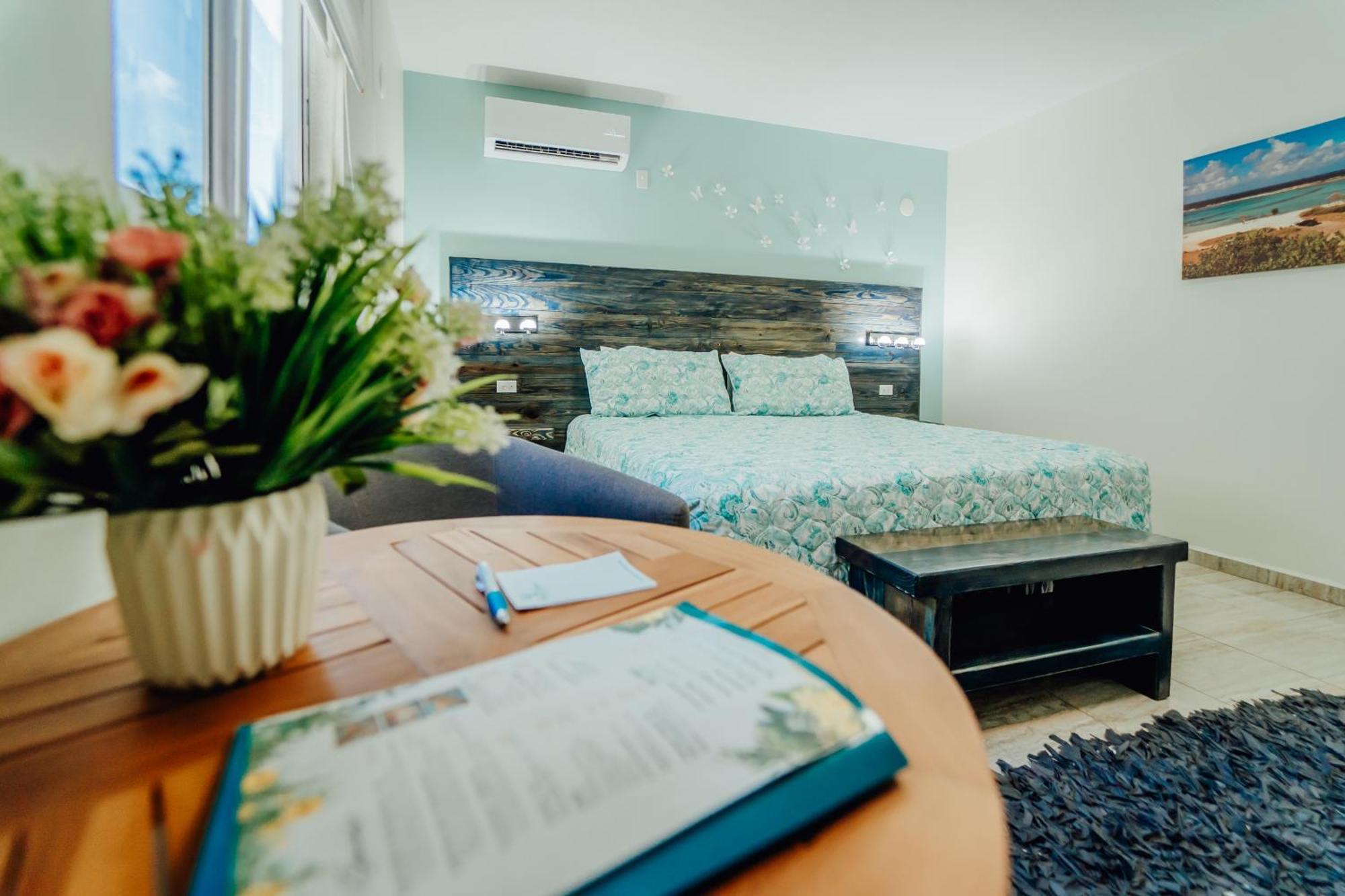 Hotel Rh Boutique Aruba オラニエスタッド エクステリア 写真